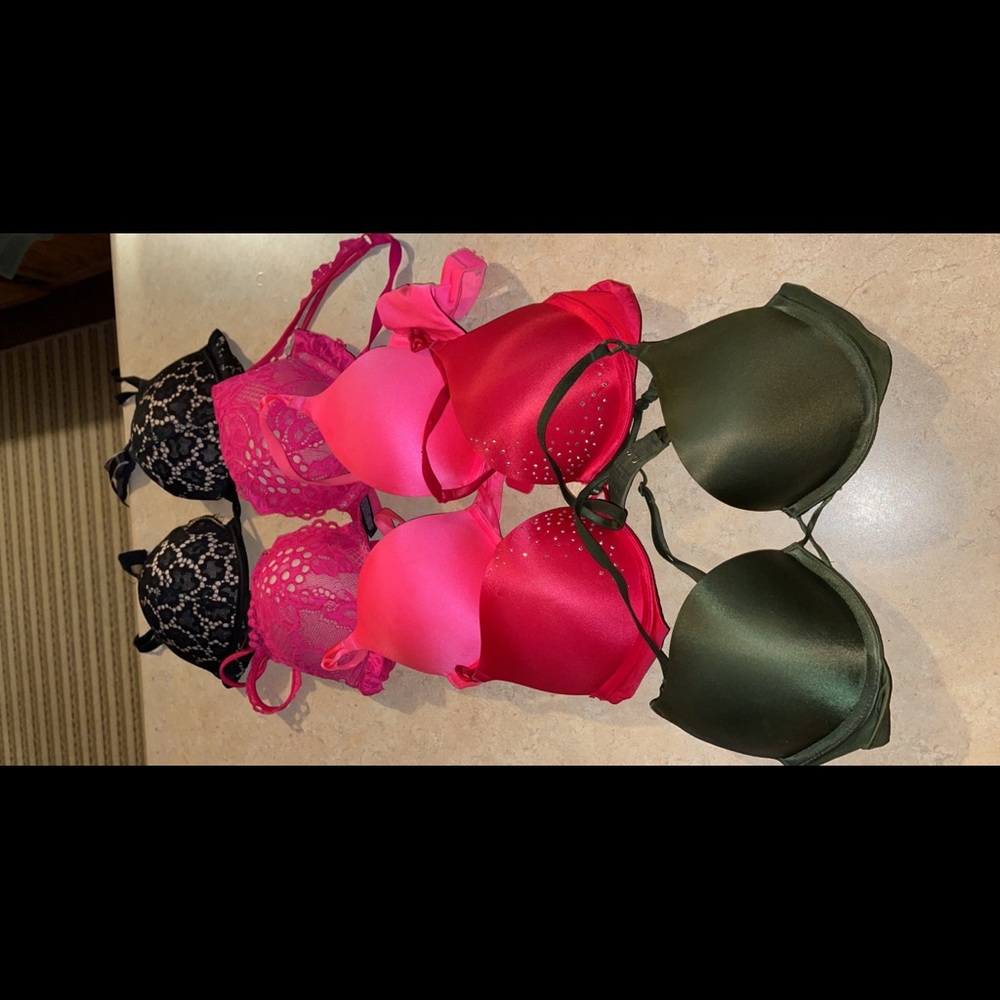 Victoria’s Secret bombshell bras
